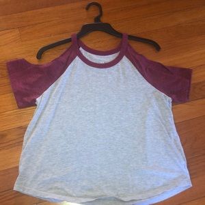 Gray/Maroon off the shoulder t shirt